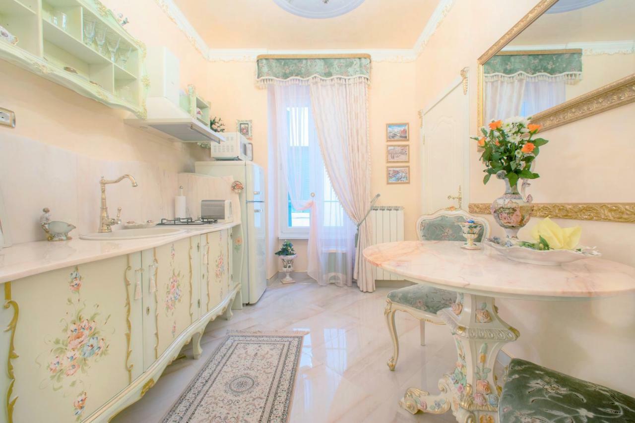Fiore D'Arancio Luxury City Center Apartment Verona Exterior foto